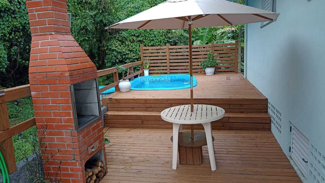 Casa para alquiler de vacaciones em Bombinhas (Canto Grande)