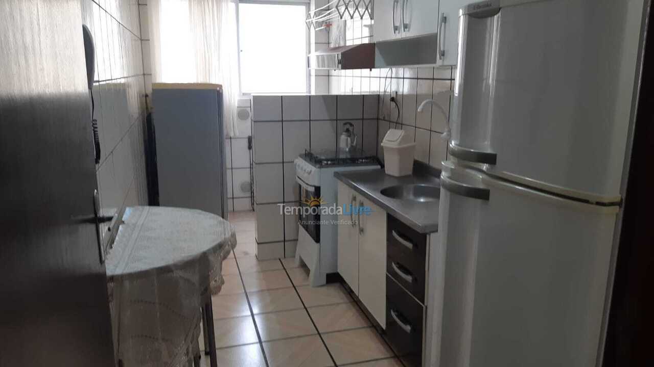 Apartamento para alquiler de vacaciones em Itapema (Meia Praia)