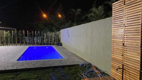 Cozy ground floor house in Salga condominium