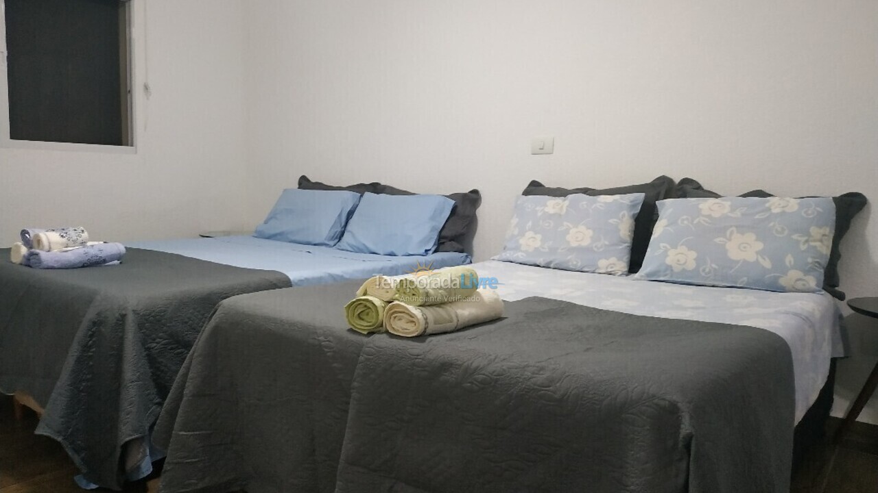 Casa para alquiler de vacaciones em Piracaia (Canedos)