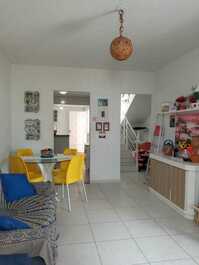 Casa de andar com 3/4 na praia da caueira a 200 m da areia