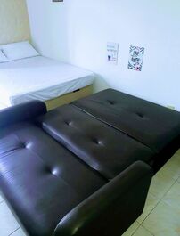 Beautiful Studio Apartment with WIFI Internet close to the beach in Santos