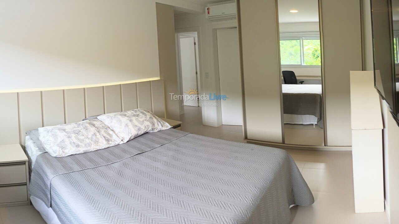 Apartamento para alquiler de vacaciones em Florianopolis (Praia dos Ingleses)