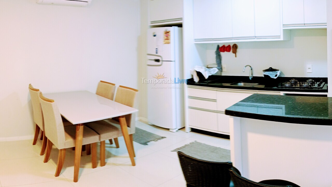Apartamento para aluguel de temporada em Balneário Camboriú (Nações)