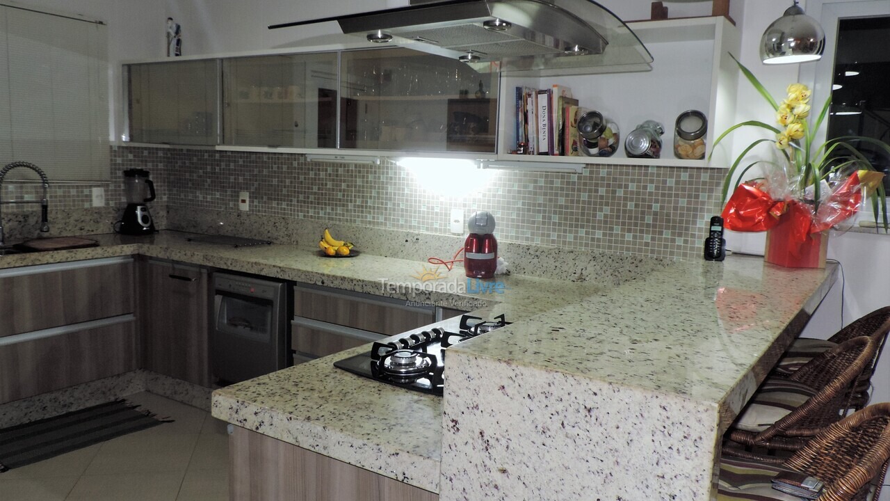 House for vacation rental in Niterói (Praia de Piratininga)