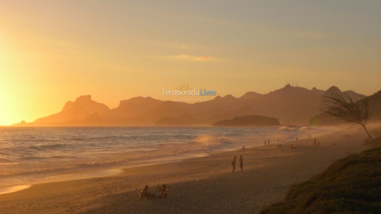 House for vacation rental in Niterói (Praia de Piratininga)