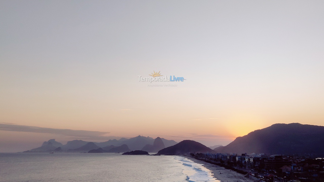 House for vacation rental in Niterói (Praia de Piratininga)