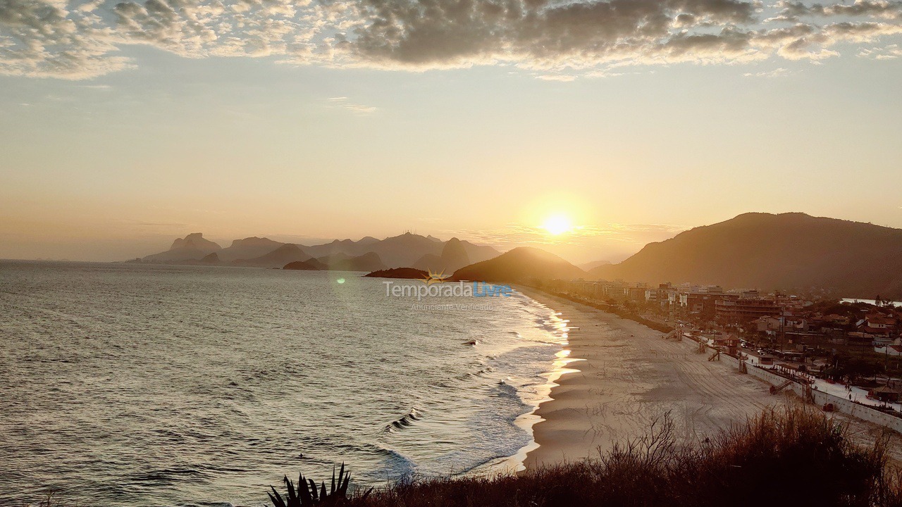 House for vacation rental in Niterói (Praia de Piratininga)