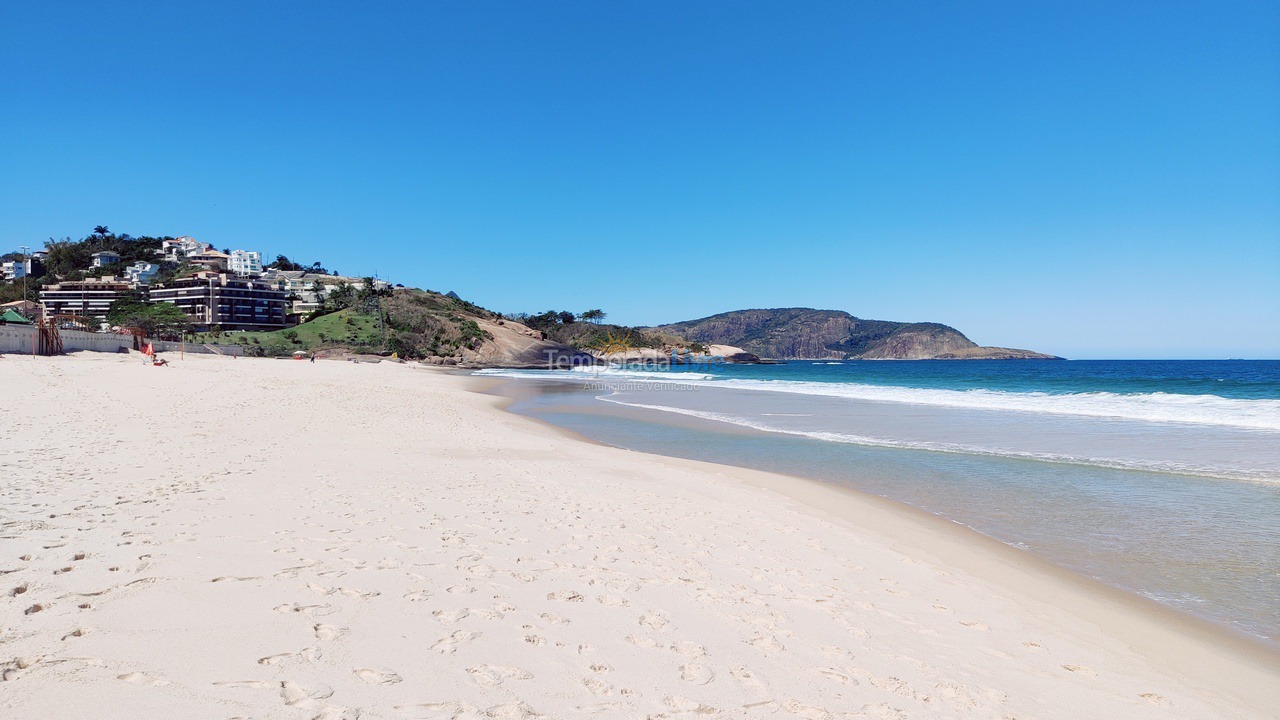 House for vacation rental in Niterói (Praia de Piratininga)