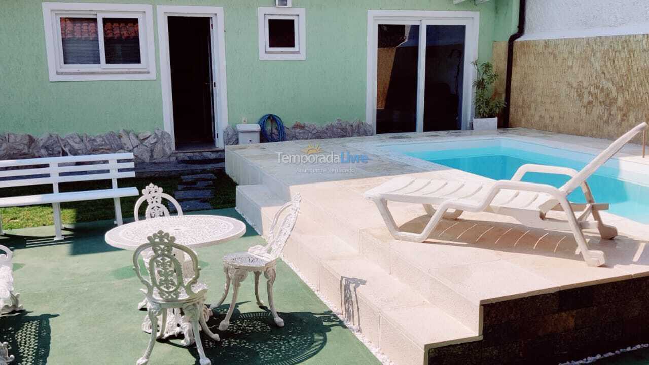 House for vacation rental in Niterói (Praia de Piratininga)