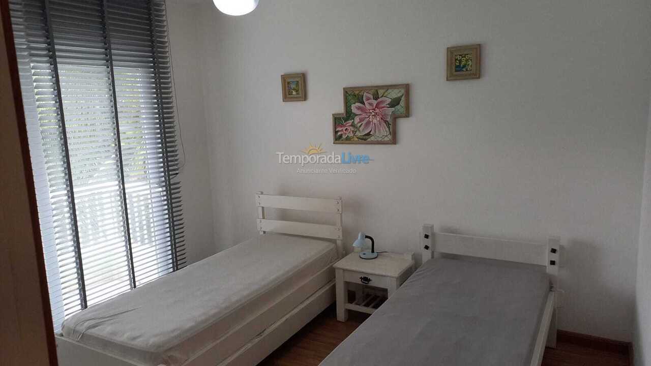 House for vacation rental in Niterói (Praia de Piratininga)