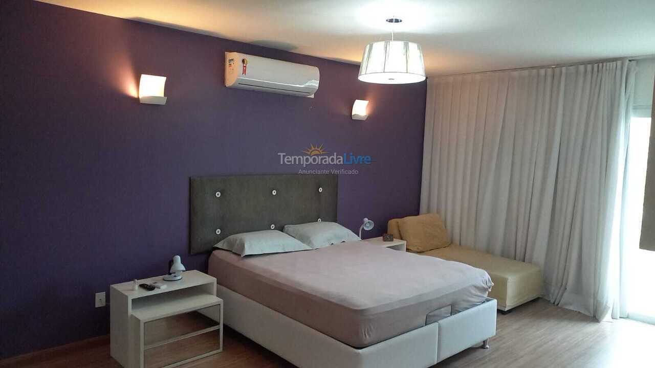 House for vacation rental in Niterói (Praia de Piratininga)