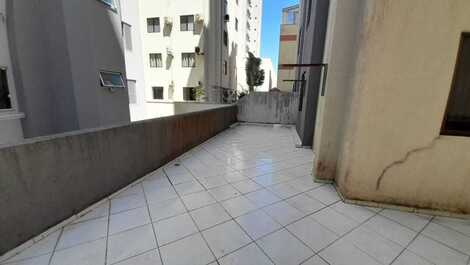 3 BEDROOM APARTMENT WITH LARGE BALCONY