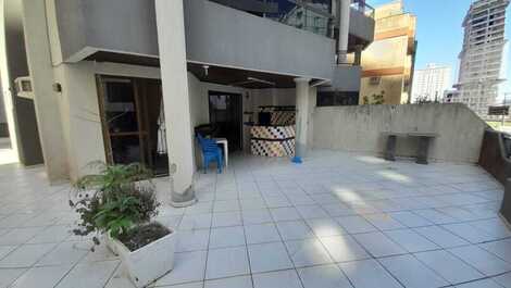 Apartamento para alugar em Itapema - Meia Praia