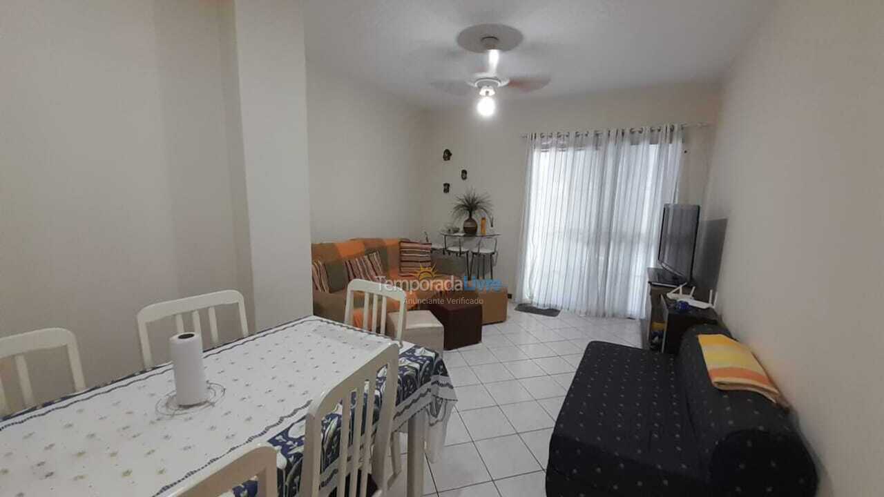 Apartment for vacation rental in Itapema (Meia Praia)