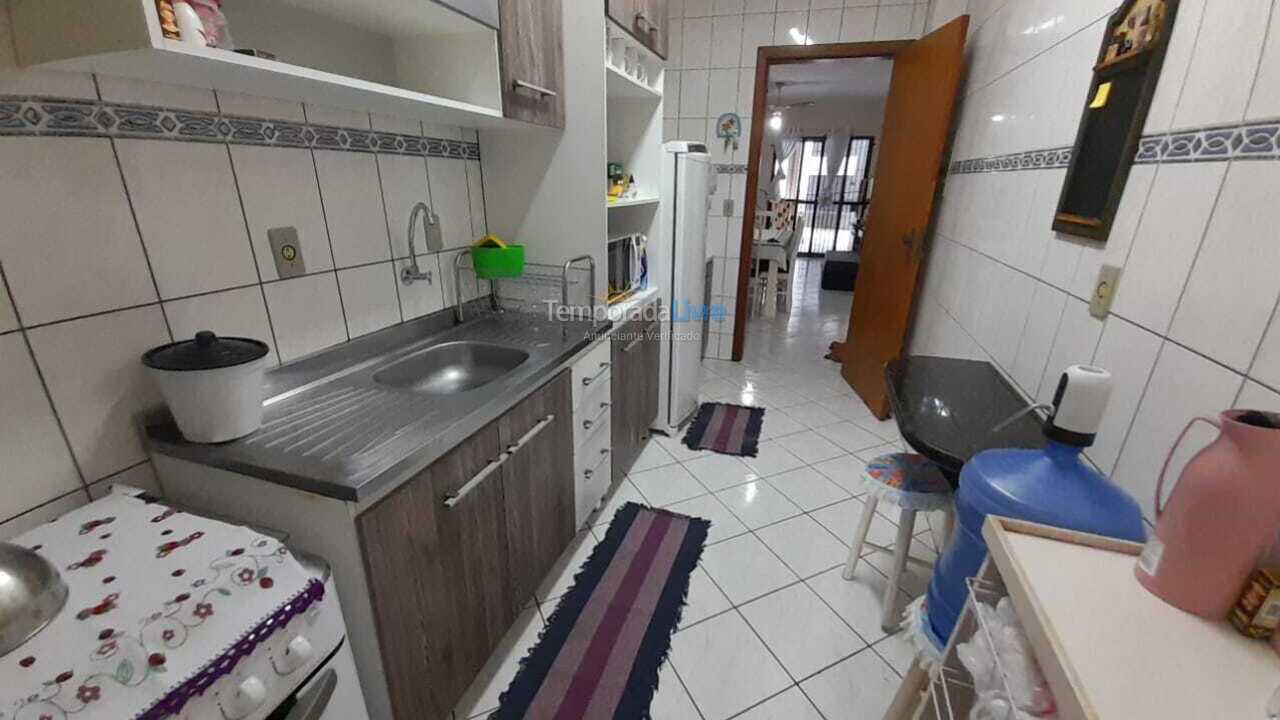 Apartment for vacation rental in Itapema (Meia Praia)