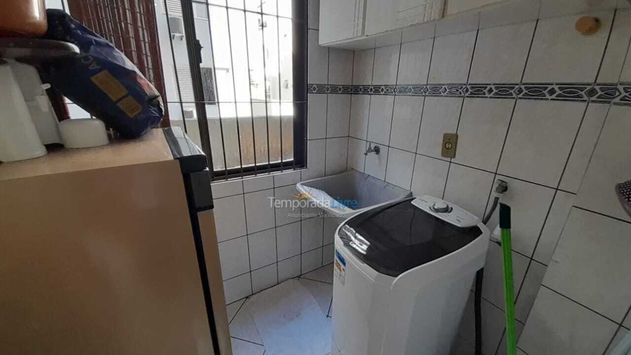 Apartment for vacation rental in Itapema (Meia Praia)