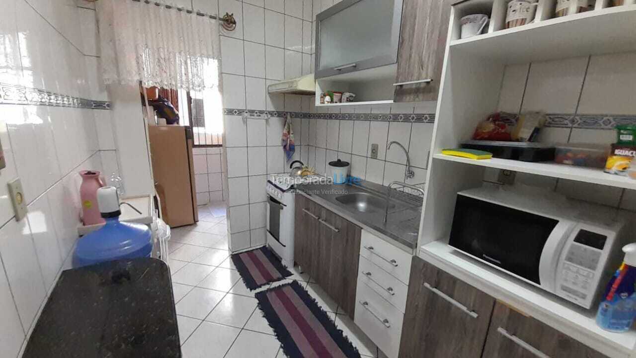 Apartment for vacation rental in Itapema (Meia Praia)
