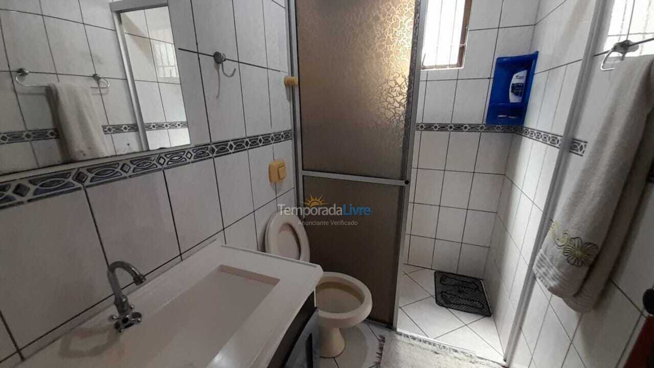 Apartment for vacation rental in Itapema (Meia Praia)