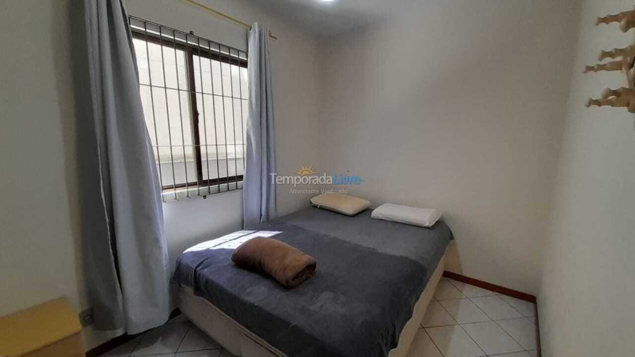 Apartment for vacation rental in Itapema (Meia Praia)