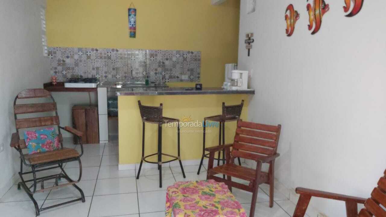 Apartamento para aluguel de temporada em Goiana (Praia de Catuama)
