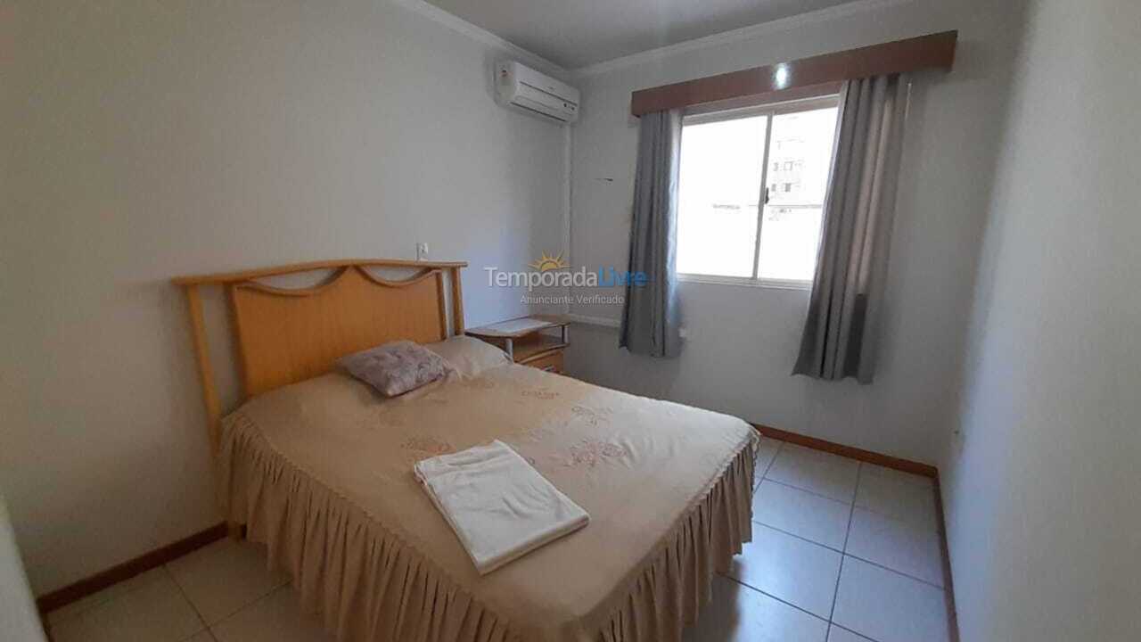 Apartment for vacation rental in Itapema (Meia Praia)