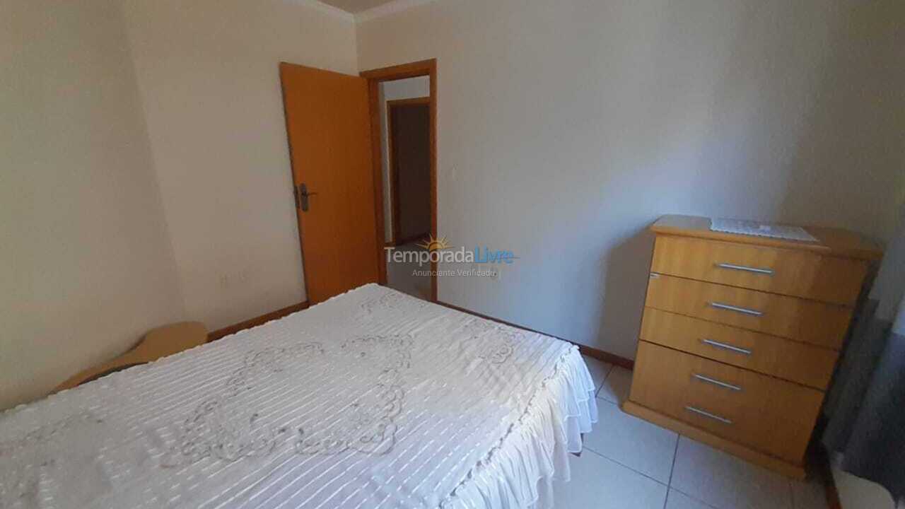 Apartment for vacation rental in Itapema (Meia Praia)