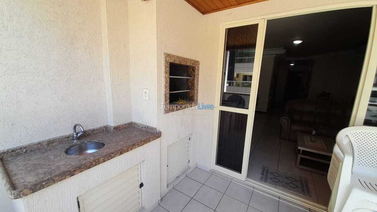 Apartment for vacation rental in Itapema (Meia Praia)