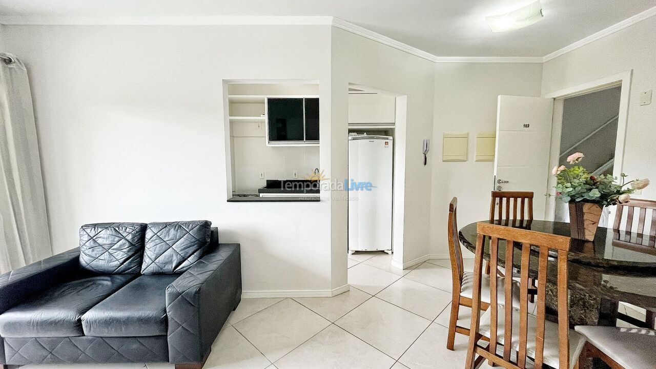 Apartment for vacation rental in Bombinhas (Praia de Bombas)