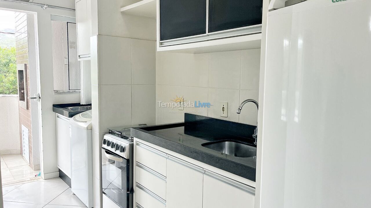 Apartment for vacation rental in Bombinhas (Praia de Bombas)