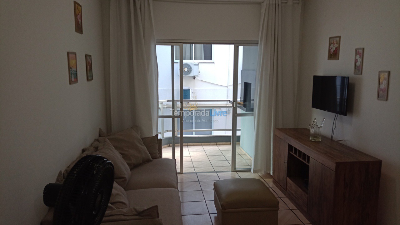 Apartamento para alquiler de vacaciones em Itapema (Meia Praia)