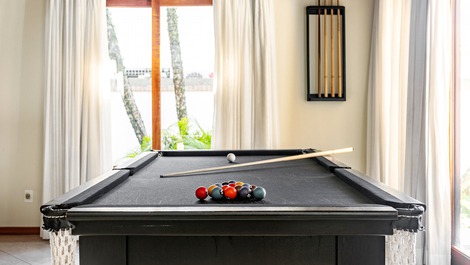 Mansion Main Avenue Jurerê Internacional