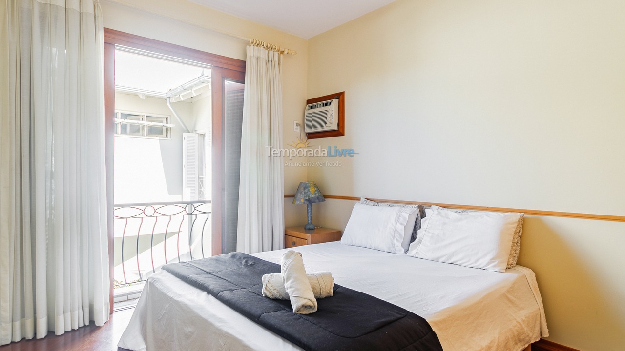 House for vacation rental in Florianopolis (Jurerê Internacional)