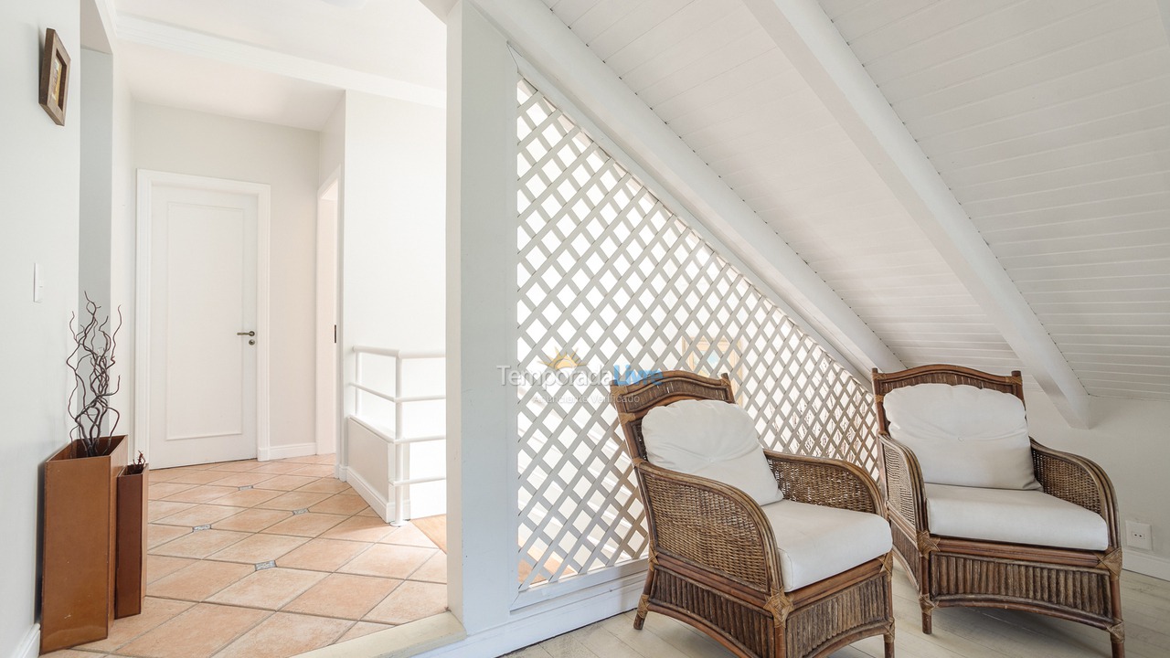 Casa para aluguel de temporada em Florianopolis (Jurerê Internacional)