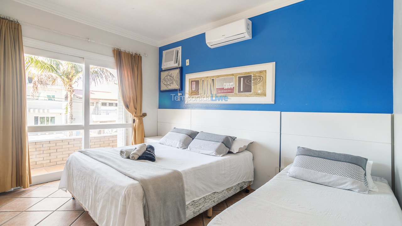 Casa para aluguel de temporada em Florianopolis (Jurerê Internacional)