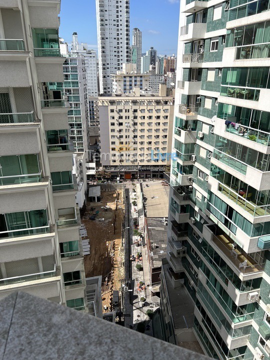 Apartamento para aluguel de temporada em Balneário Camboriú (Centro)