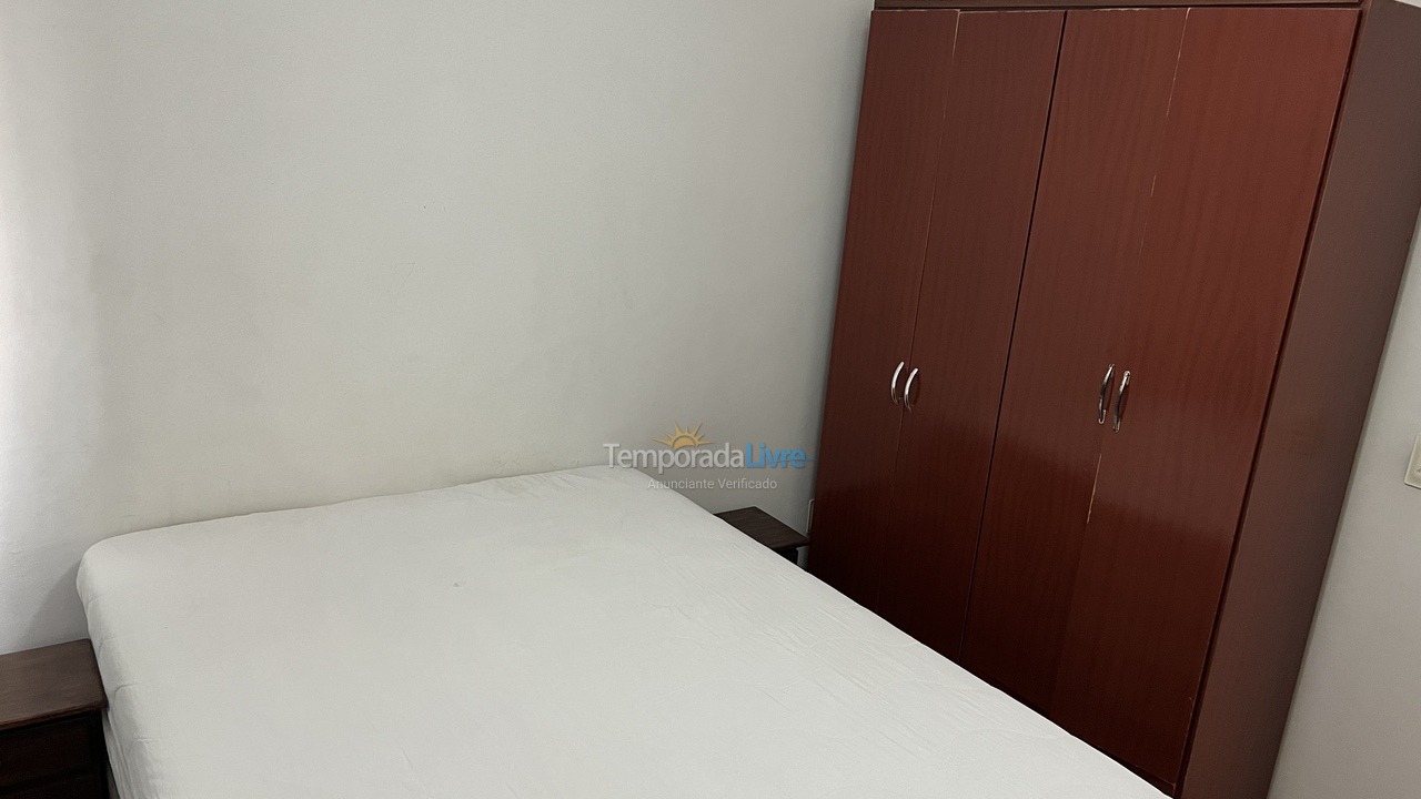 Apartamento para aluguel de temporada em Balneário Camboriú (Centro)