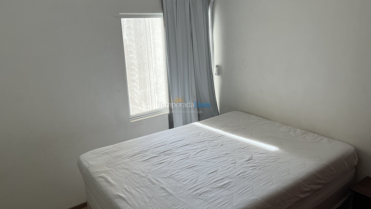 Apartamento para aluguel de temporada em Balneário Camboriú (Centro)