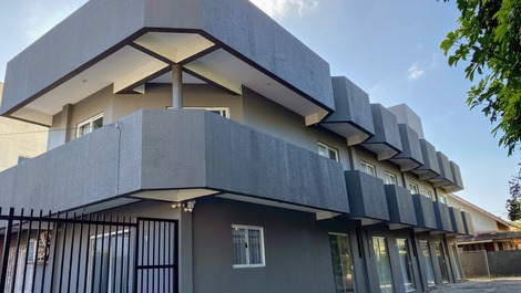 APARTMENT 02 80 M FROM MARISCAL BEACH - RUA CONEIBA