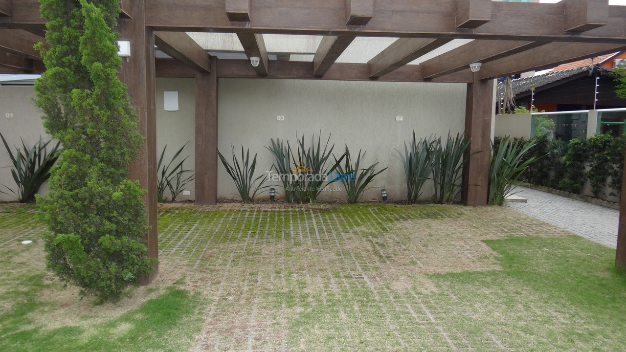 Apartamento para aluguel de temporada em Bombinhas (Mariscal)