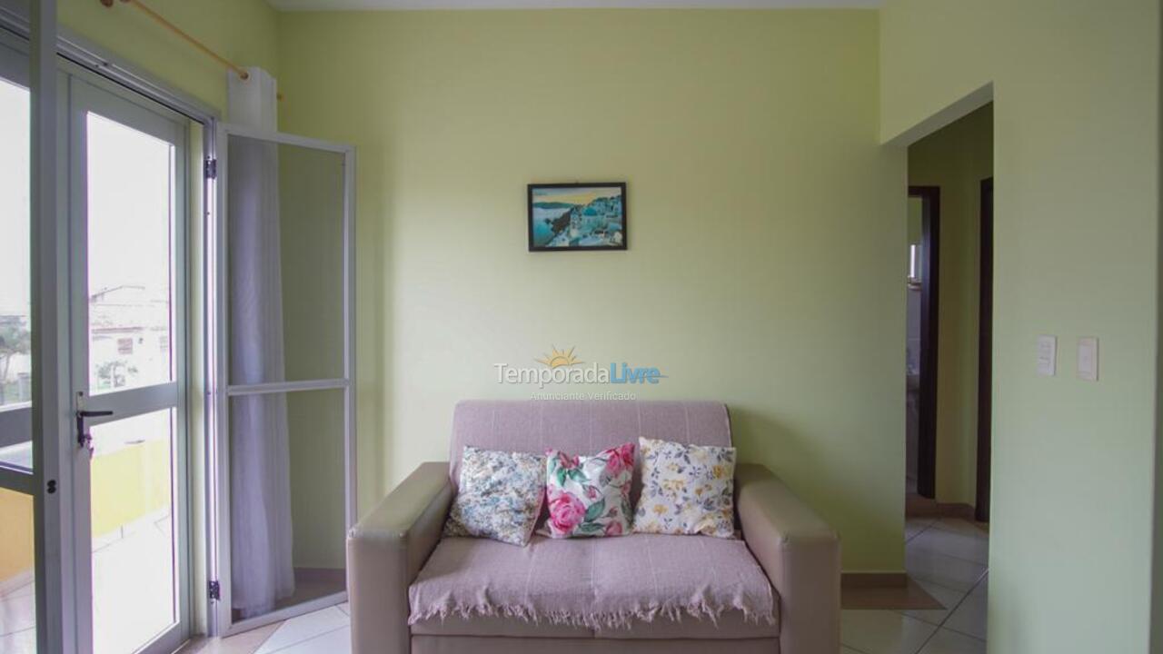 Casa para aluguel de temporada em Itapoá (Barra do Saí)