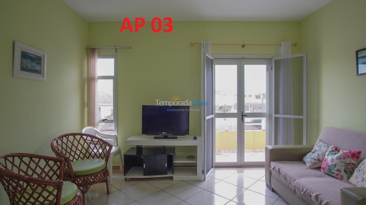 Casa para aluguel de temporada em Itapoá (Barra do Saí)