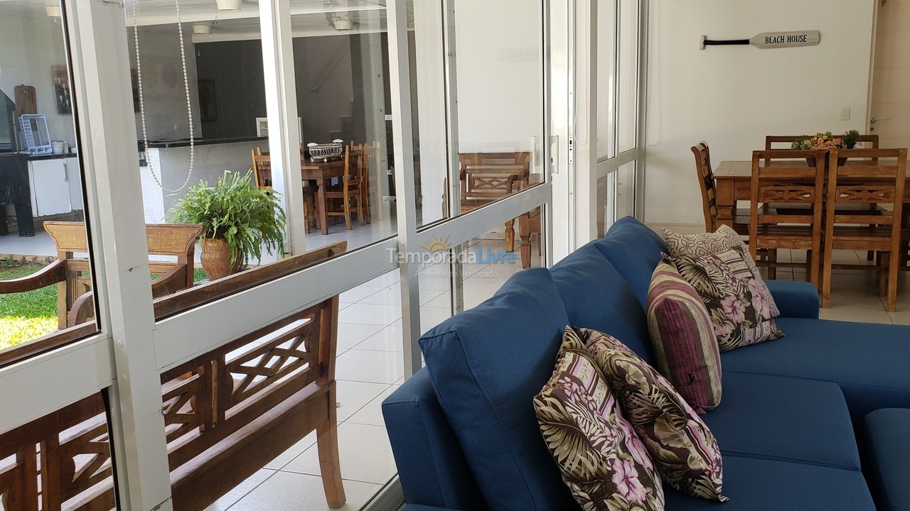 Casa para alquiler de vacaciones em Ubatuba (Praia Grande)