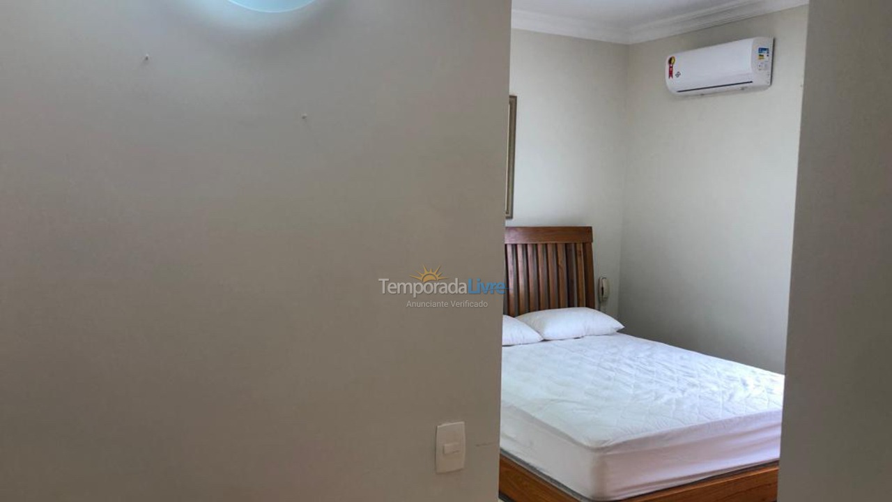 Apartamento para alquiler de vacaciones em Guarujá (Pitangueiras)