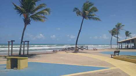 Casa de andar com 3/4 na praia da caueira a 200 m da areia