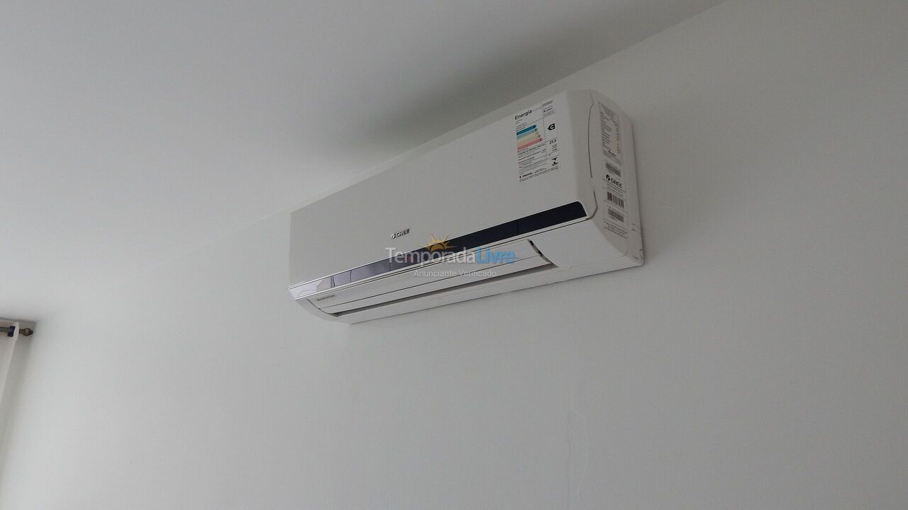 Apartamento para aluguel de temporada em Cabo Frio (Algodoal)