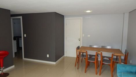 Hermoso departamento de 3 dormitorios en edificio frente al mar - CF33