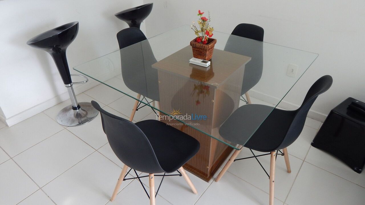 Apartamento para aluguel de temporada em Cabo Frio (Algodoal)