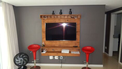 Hermoso departamento de 3 dormitorios en edificio frente al mar - CF33