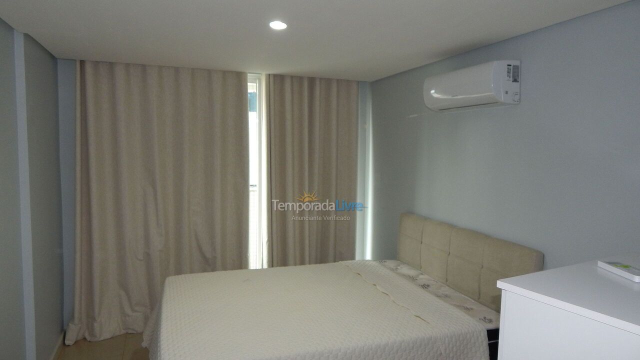 Apartamento para alquiler de vacaciones em Cabo Frio (Braga)